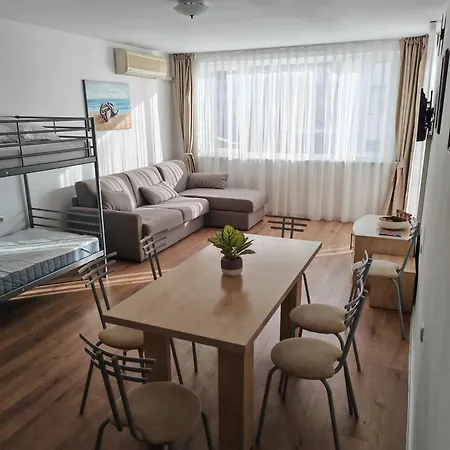 Noks Апартамент *